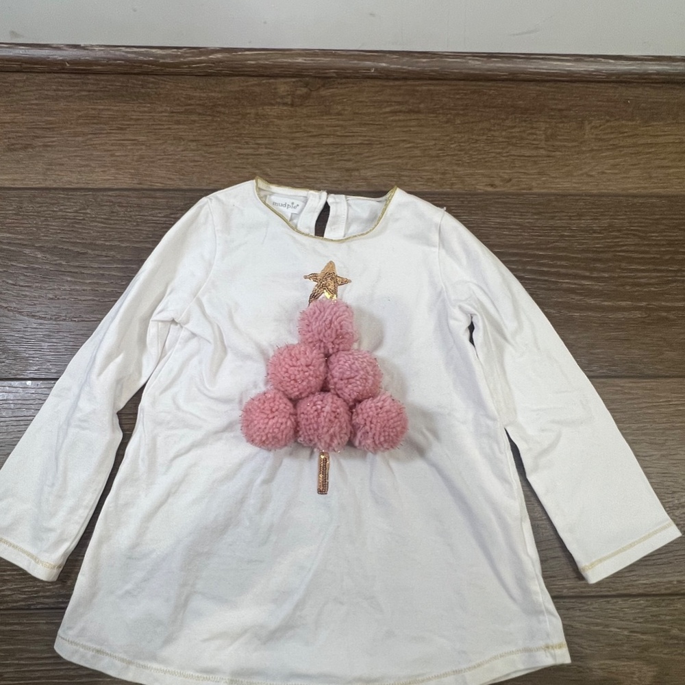Mud Pie Little Girls 2-piece Pink Christmas Tree Outfit - Picture 4 of 16